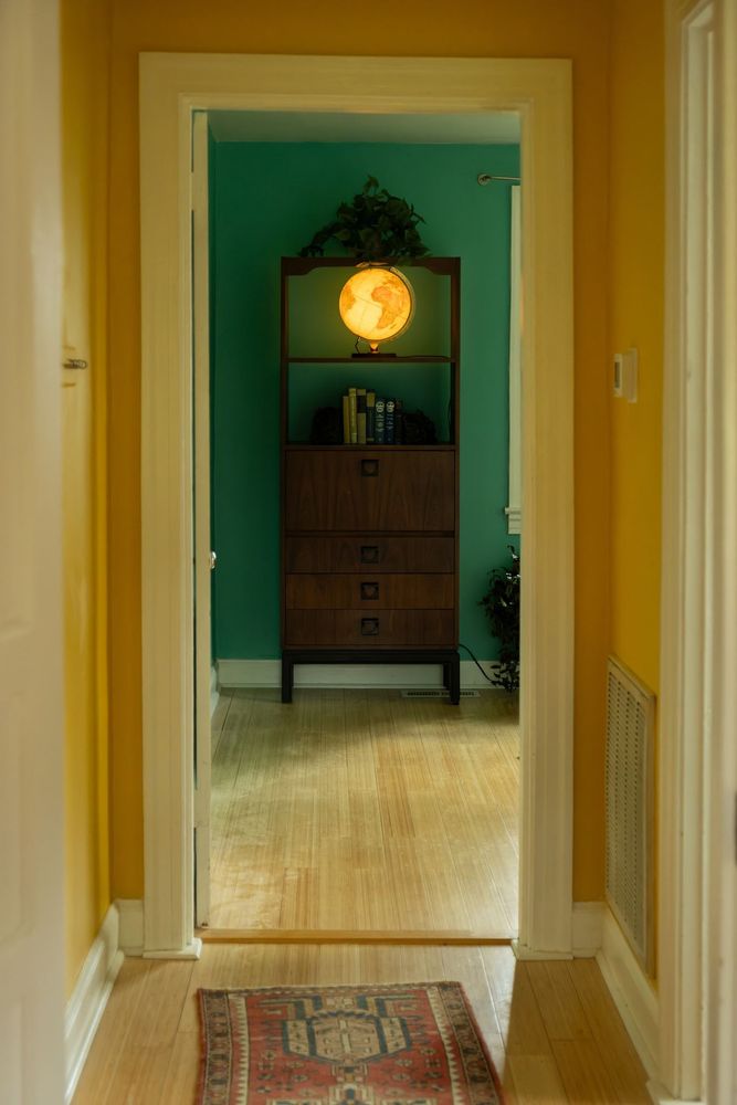 Mid-Century Modern Light Up Globe Light