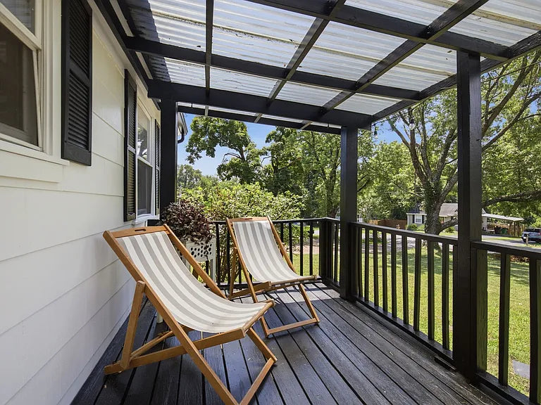 Patio Fold Out Chairs (not vintage)