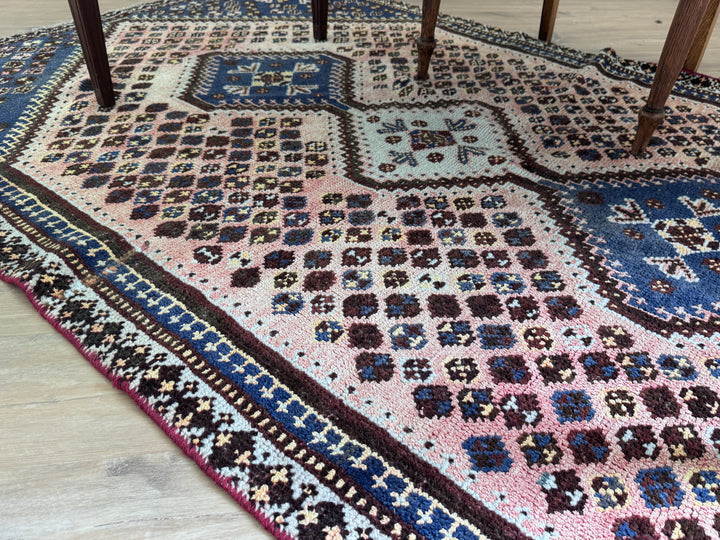 Afshar Persian Area Rug 3.10ft x 5.8ft