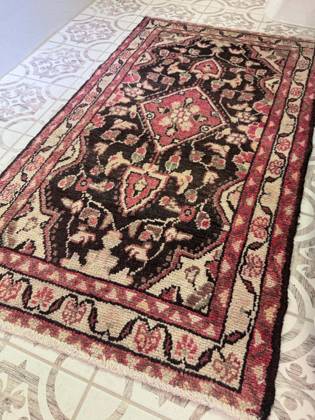Hamadani Persian Area Rug 2ft x 3.6ft