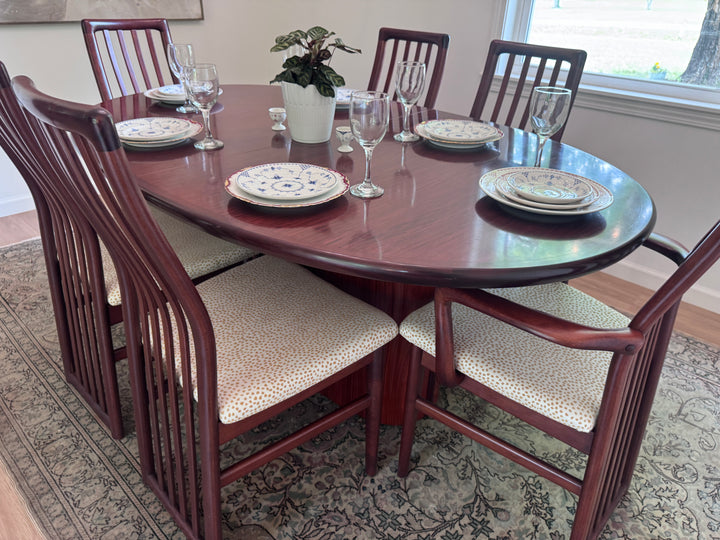 Mid-Century Modern &