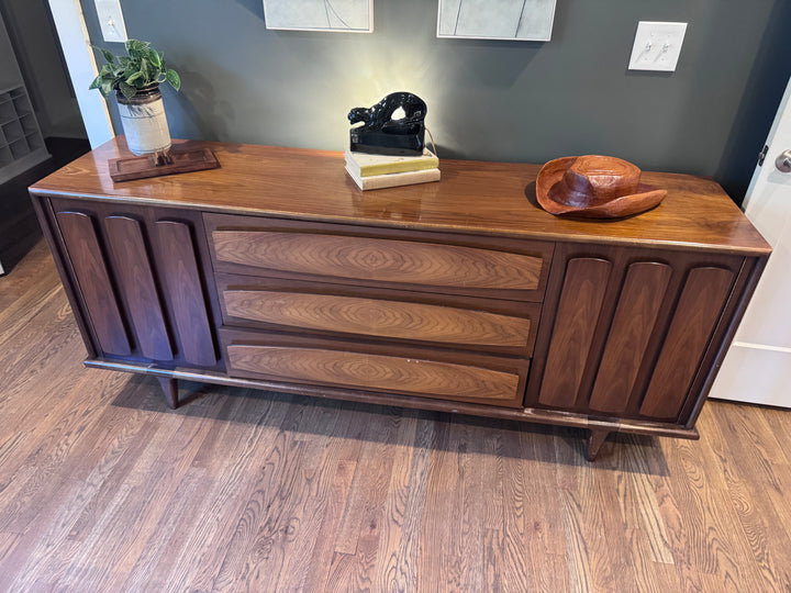 Mid-Century Modern Nine Drawer Dresser