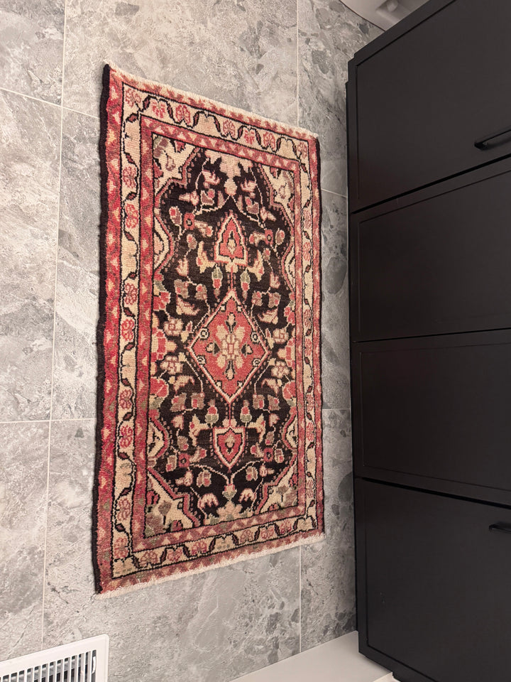 Hamadani Persian Area Rug 2ft x 3.6ft