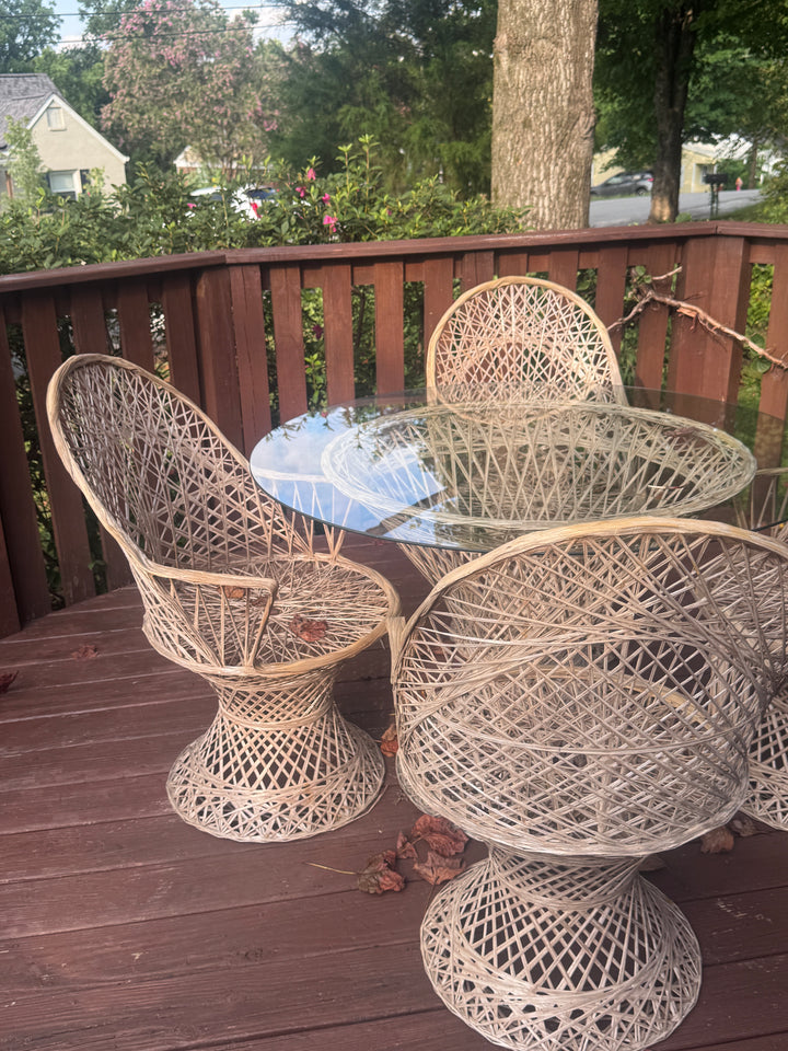 Fiberglass Patio Set with Four Chairs and Glass Top (Cream Cushions Included)