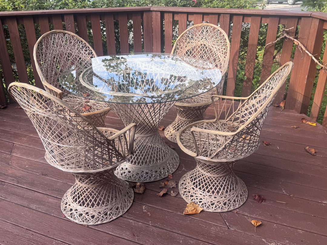 Fiberglass Patio Set with Four Chairs and Glass Top (Cream Cushions Included)