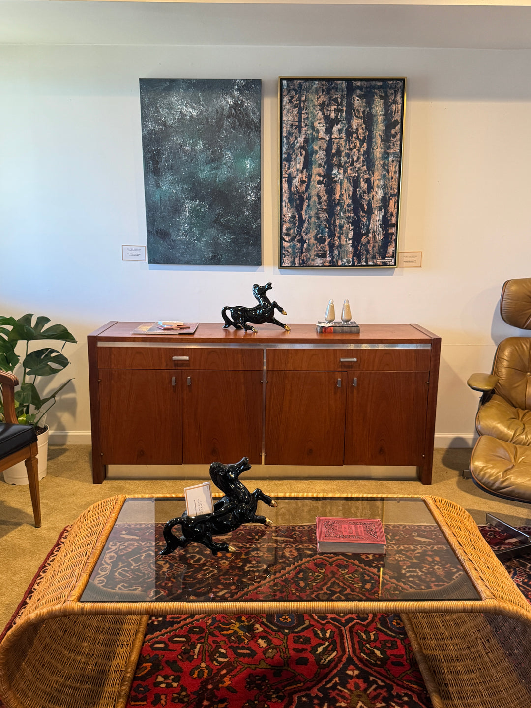 Milo Baughman mor Founders Vintage Credenza