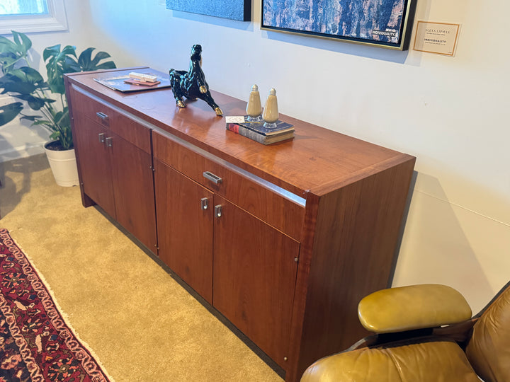 Milo Baughman mor Founders Vintage Credenza