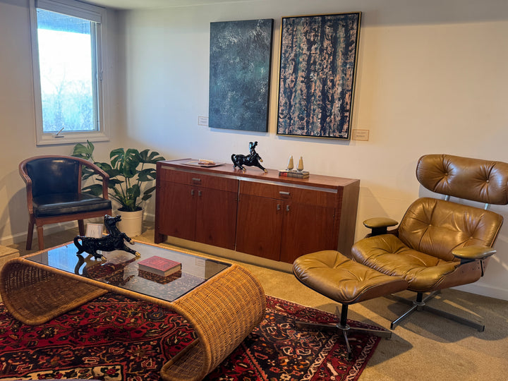 Milo Baughman mor Founders Vintage Credenza