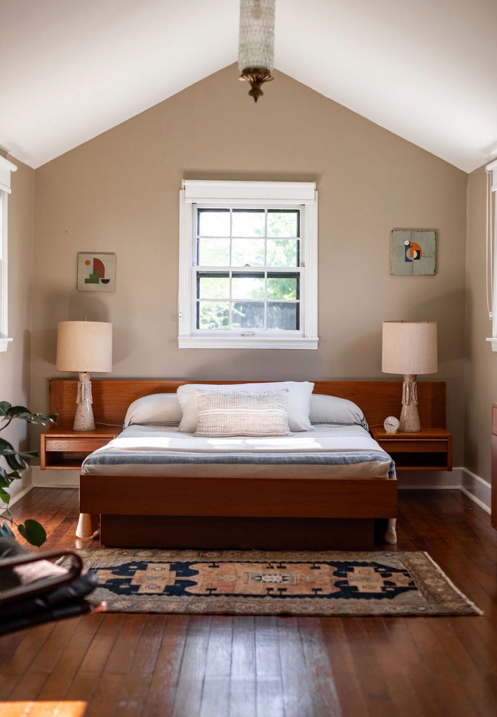 Mid-Century Modern &