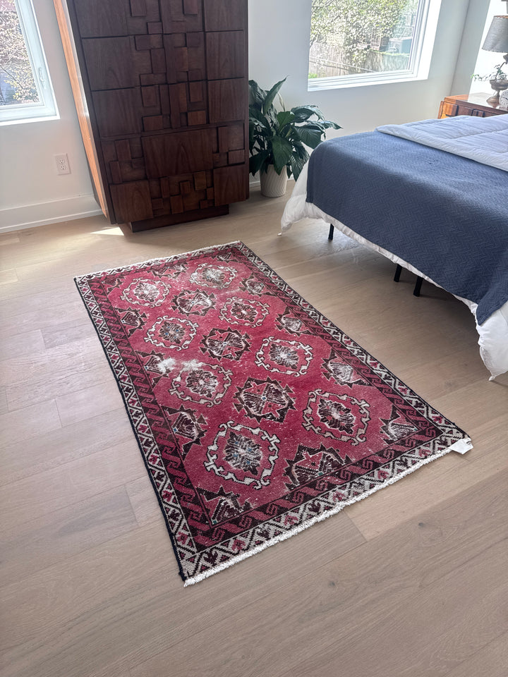 Meshkabad Persian Rug Handmade 3 x 6