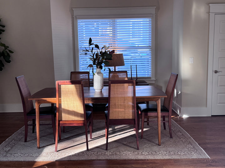 Mid-Century Modern Dining Room Table (with 2 leaves)