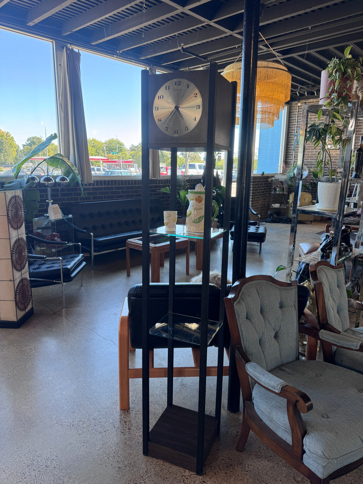 Vintage Tall Battery Powered Standing Clock Shelf
