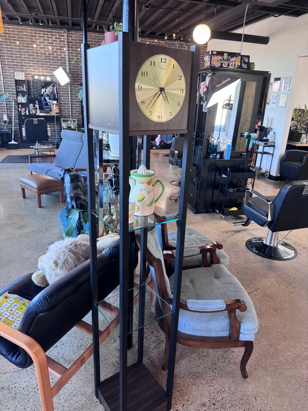 Vintage Tall Battery Powered Standing Clock Shelf