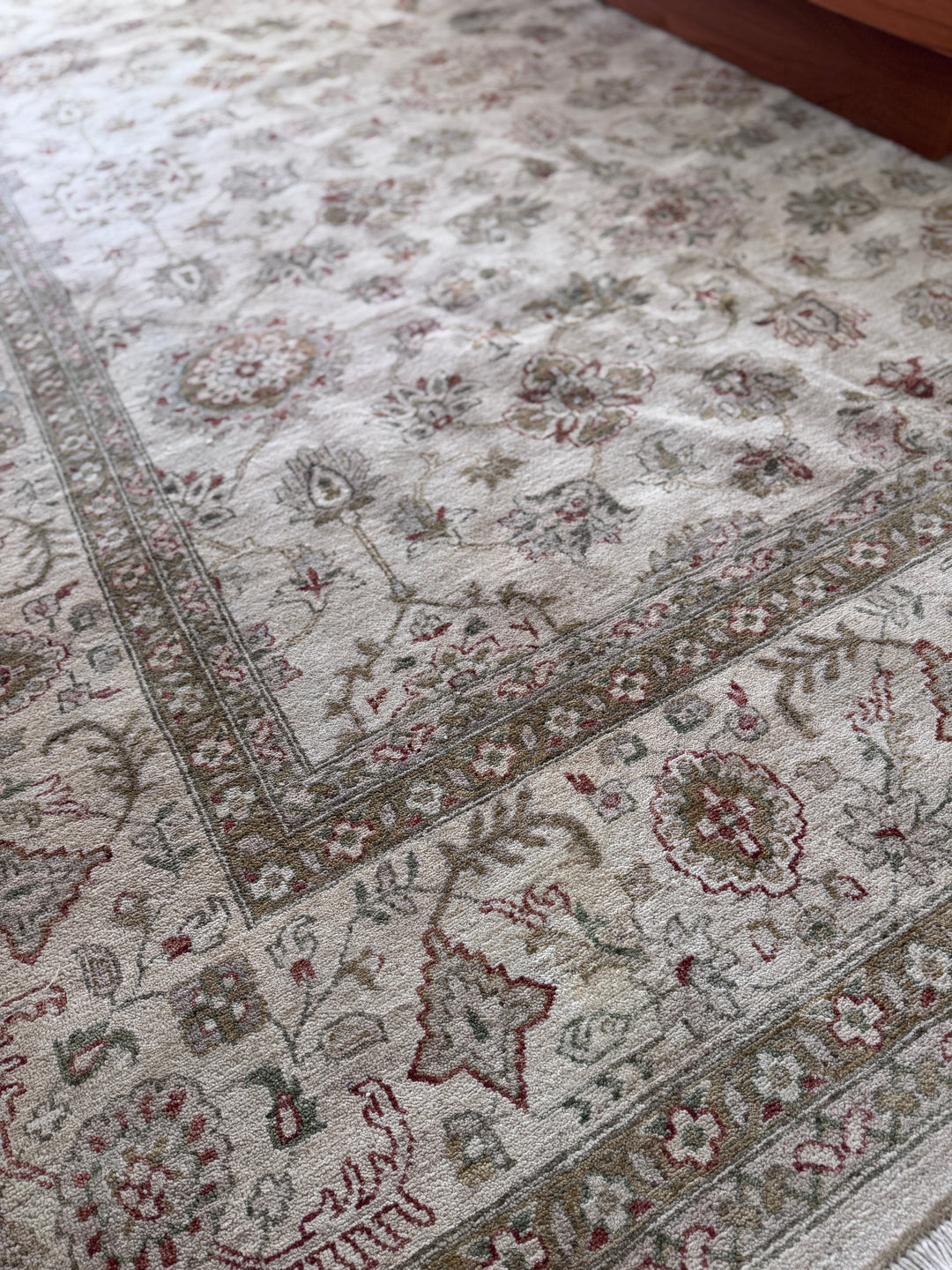 Oushak Turkish Rug Circa 1970 / 9 x 12
