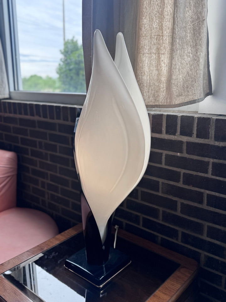 Vintage Post Modern Calla-Lilly Table Lamp