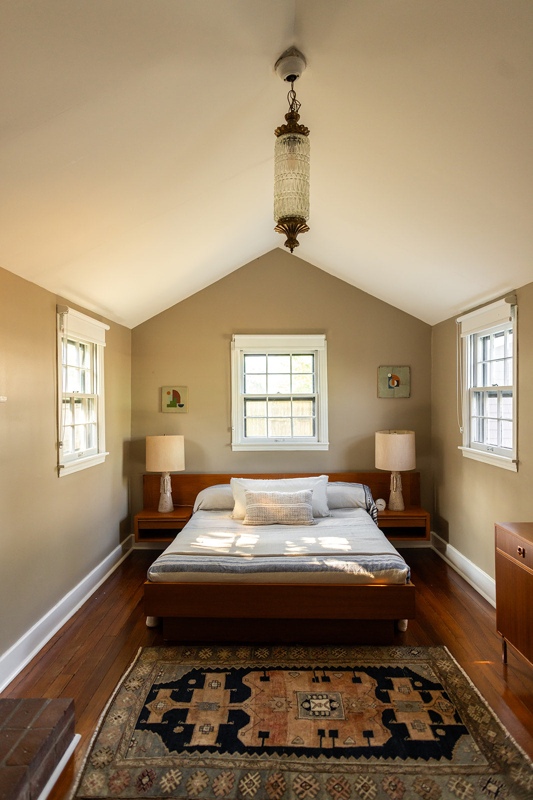 Mid-Century Modern &